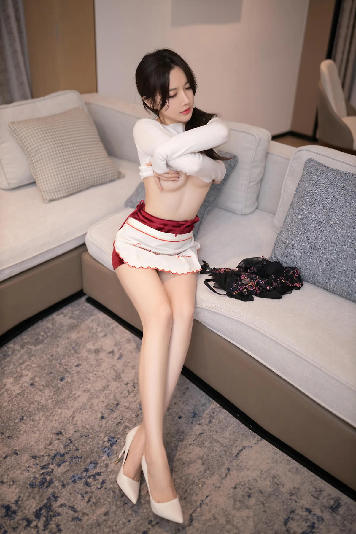 XiuRen 秀人 No.N042 鱼子酱Fish翘臀吊袜美食诱惑 - 126