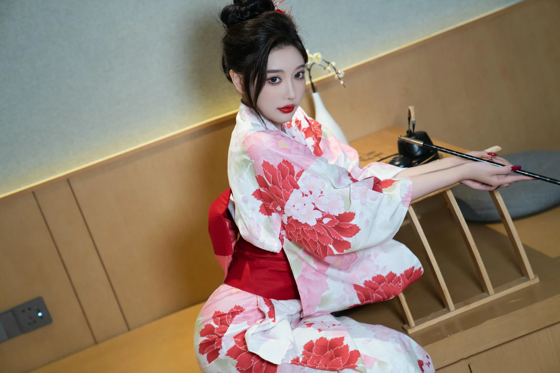 XiuRen 秀人 No.N048 杨晨晨制服写真 - 16