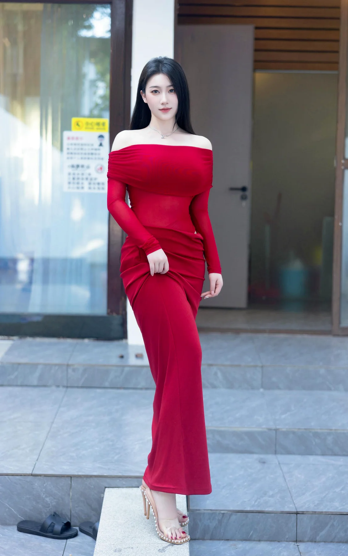 XiuRen 秀人 No.N058 林昔予yorki巨乳翘臀湿身泳池 - 1
