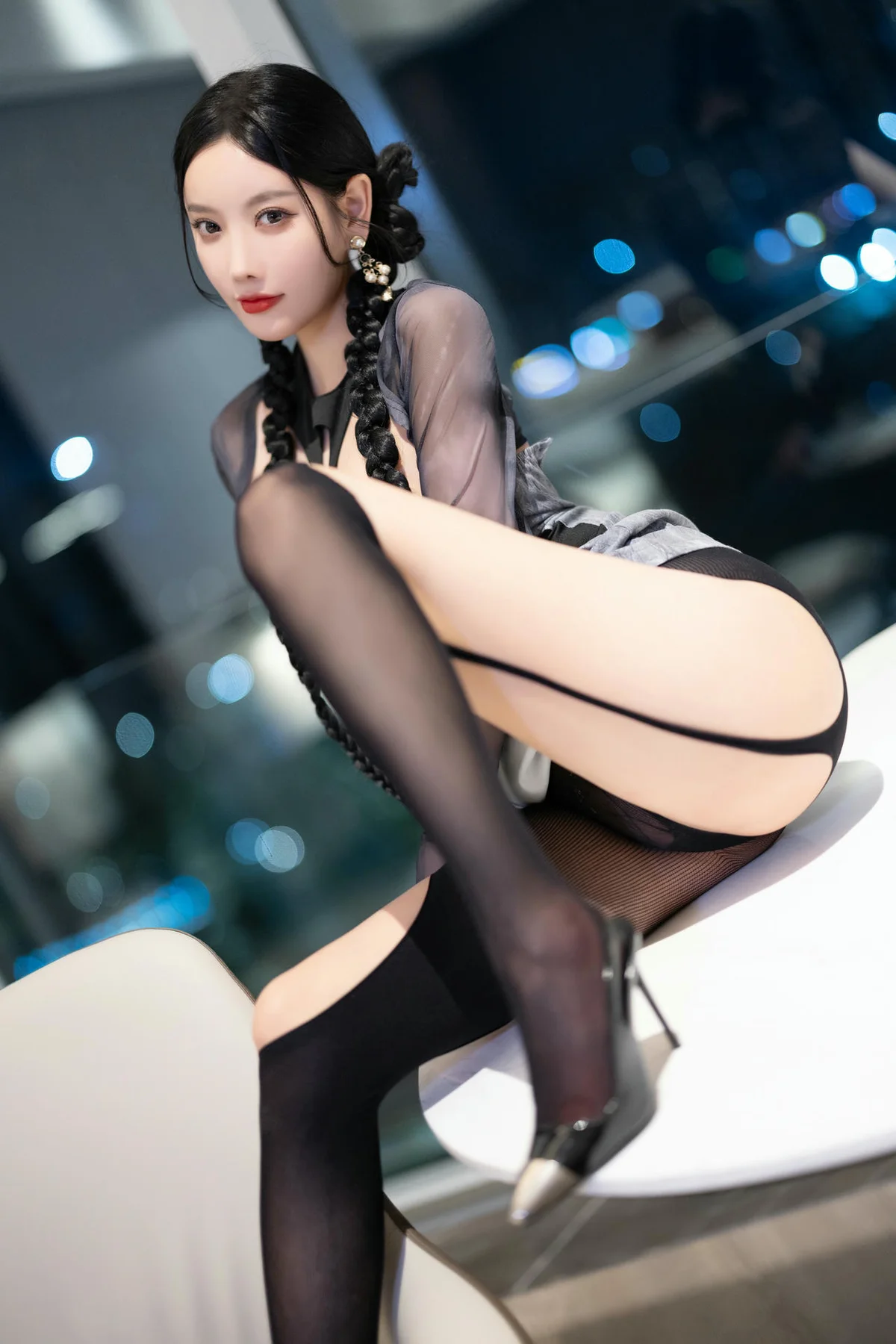 XiuRen 秀人 No.N064 杨晨晨魅惑黑丝女神写真 - 44