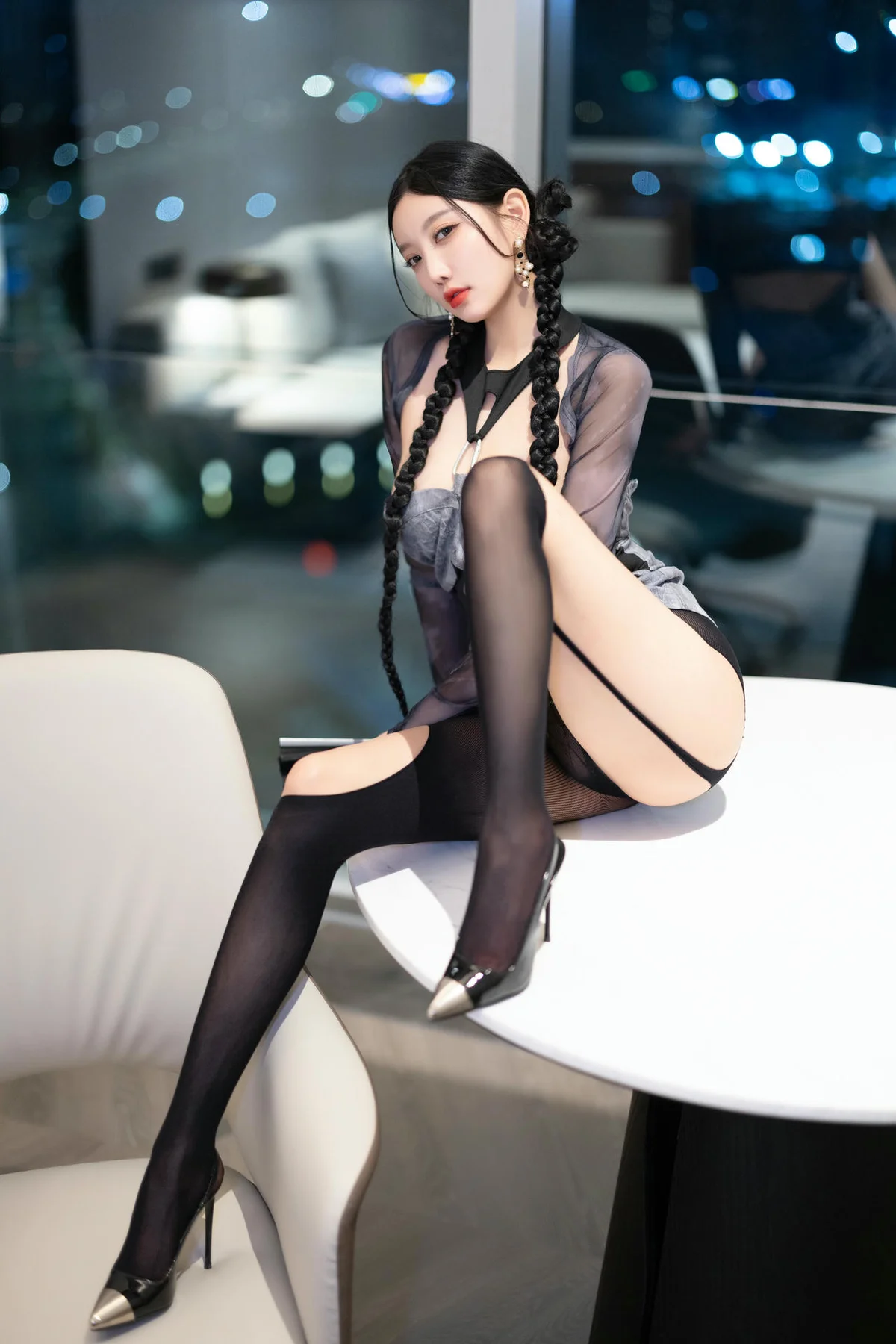XiuRen 秀人 No.N064 杨晨晨魅惑黑丝女神写真 - 45