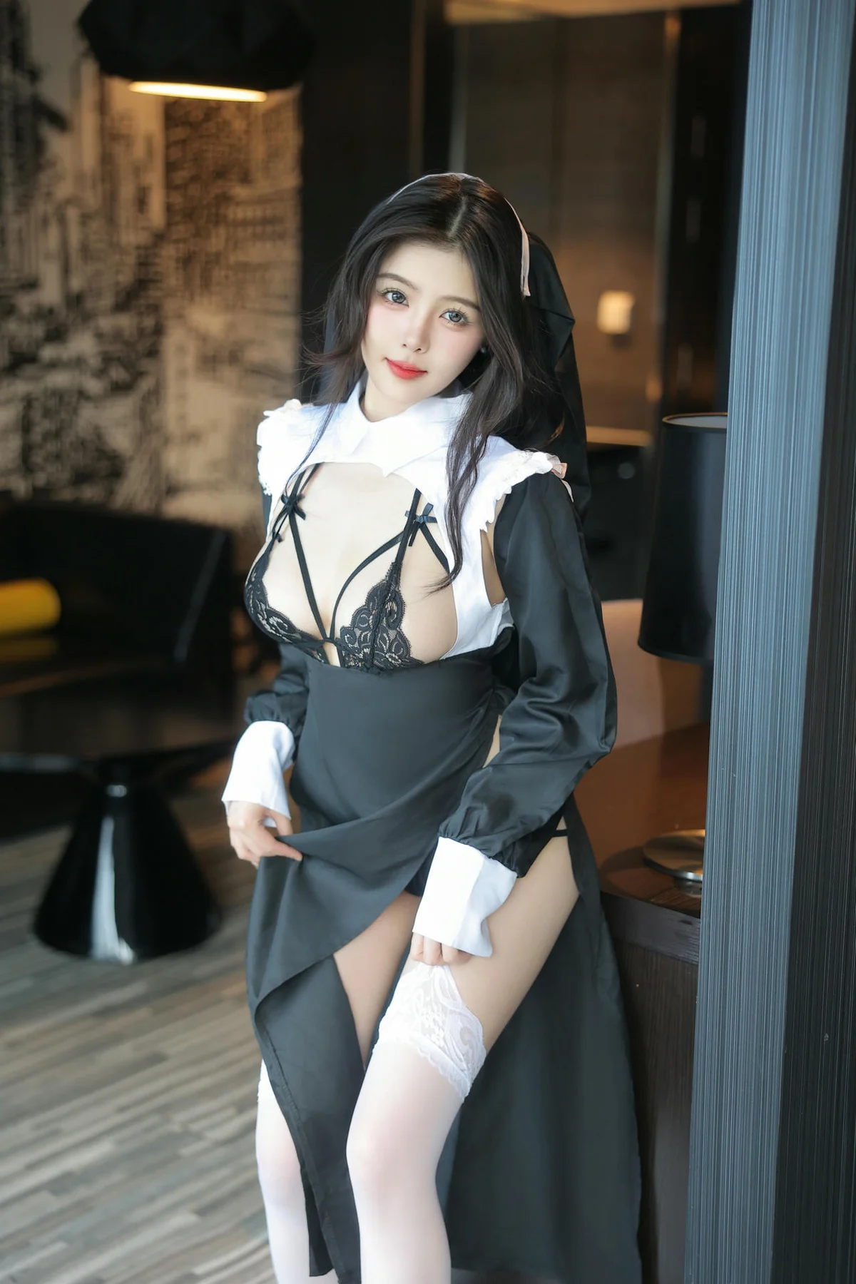 XiuRen 秀人 No.N092 袁圆制服修女爆乳 - 5
