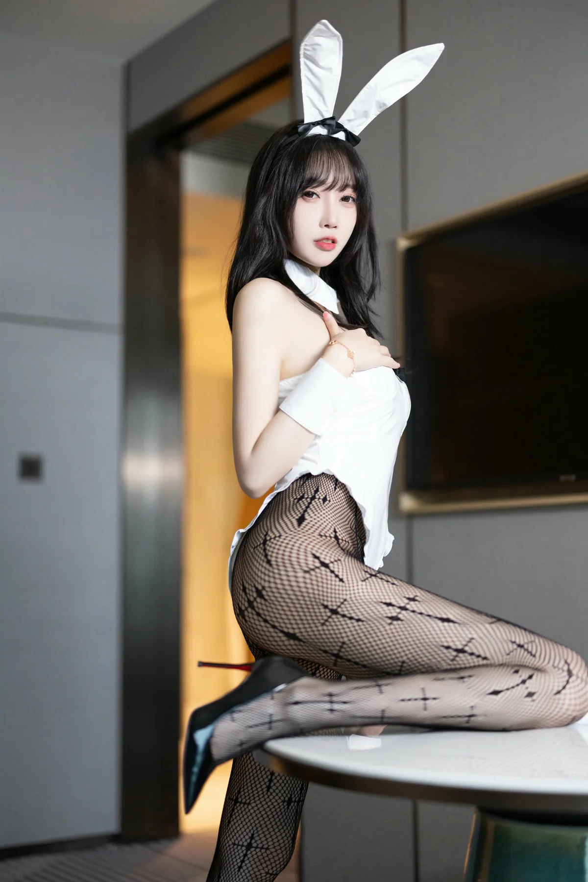 XiuRen 秀人 No.N094 玥儿玥连体衣兔女郎 - 33