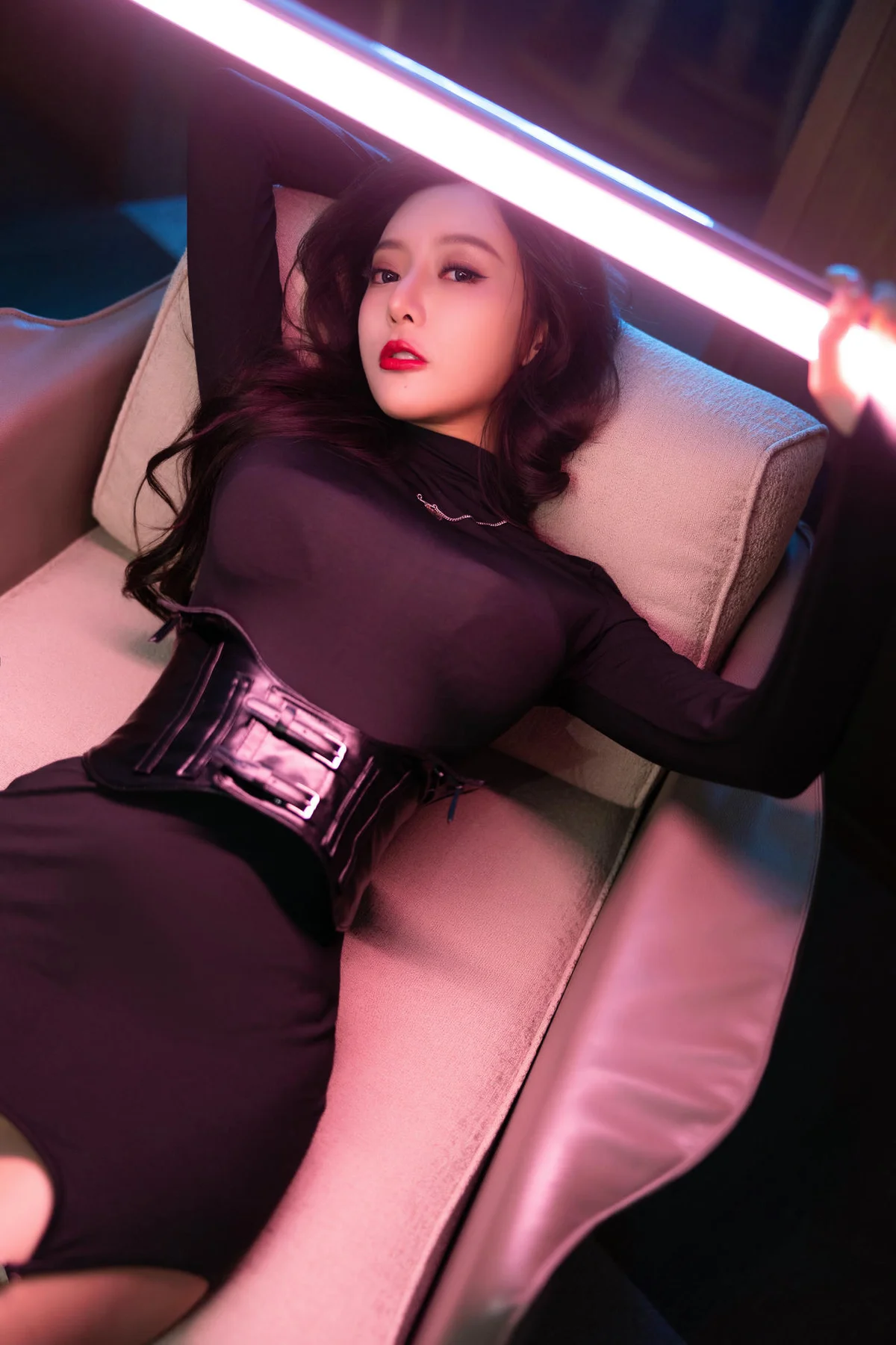 XiuRen 秀人 No.N107 王馨瑶内衣美腿丝袜 - 43