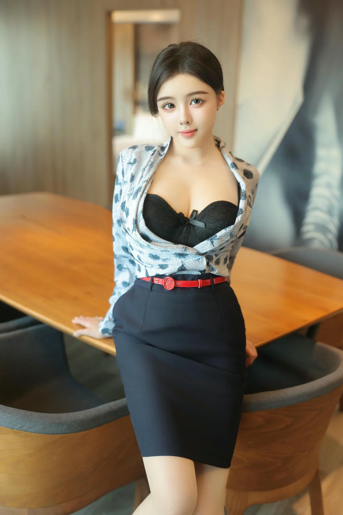 XiuRen 秀人 No.N132 袁圆空姐制服写真 - 14