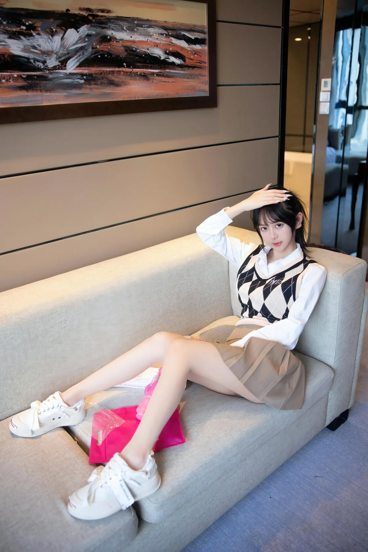 XiuRen 秀人 No.N168 谢小蒽少女肉丝私房 - 16