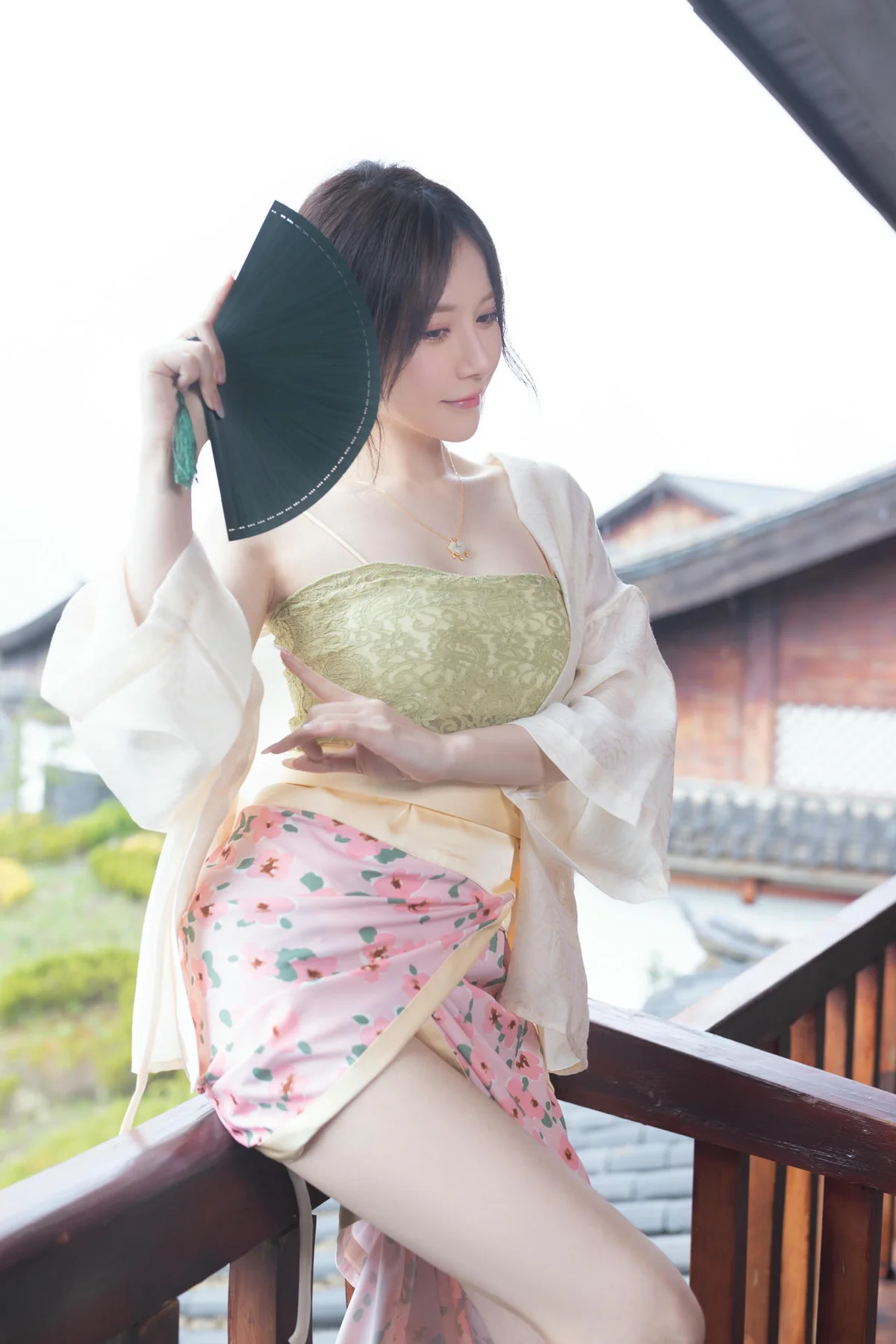 XiuRen 秀人 No.N173 鱼子酱Fish古风服饰美腿 - 22