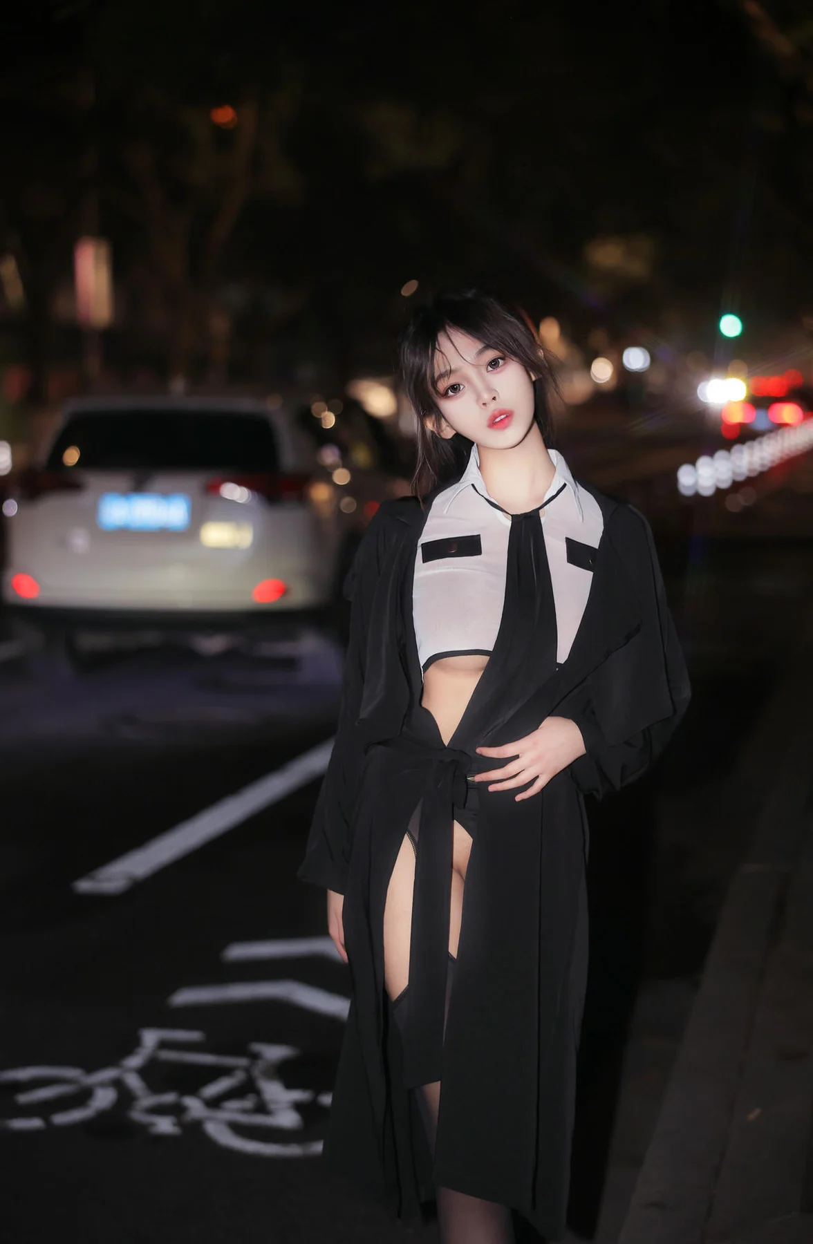 XiuRen 秀人 No.N176 王心悦制服黑丝吊袜醉酒 - 14