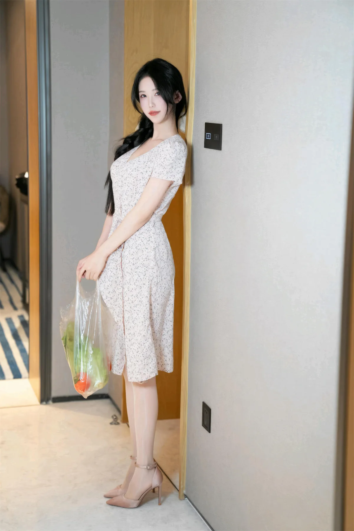 XiuRen 秀人 No.N177 利世家政女仆翘臀 - 53