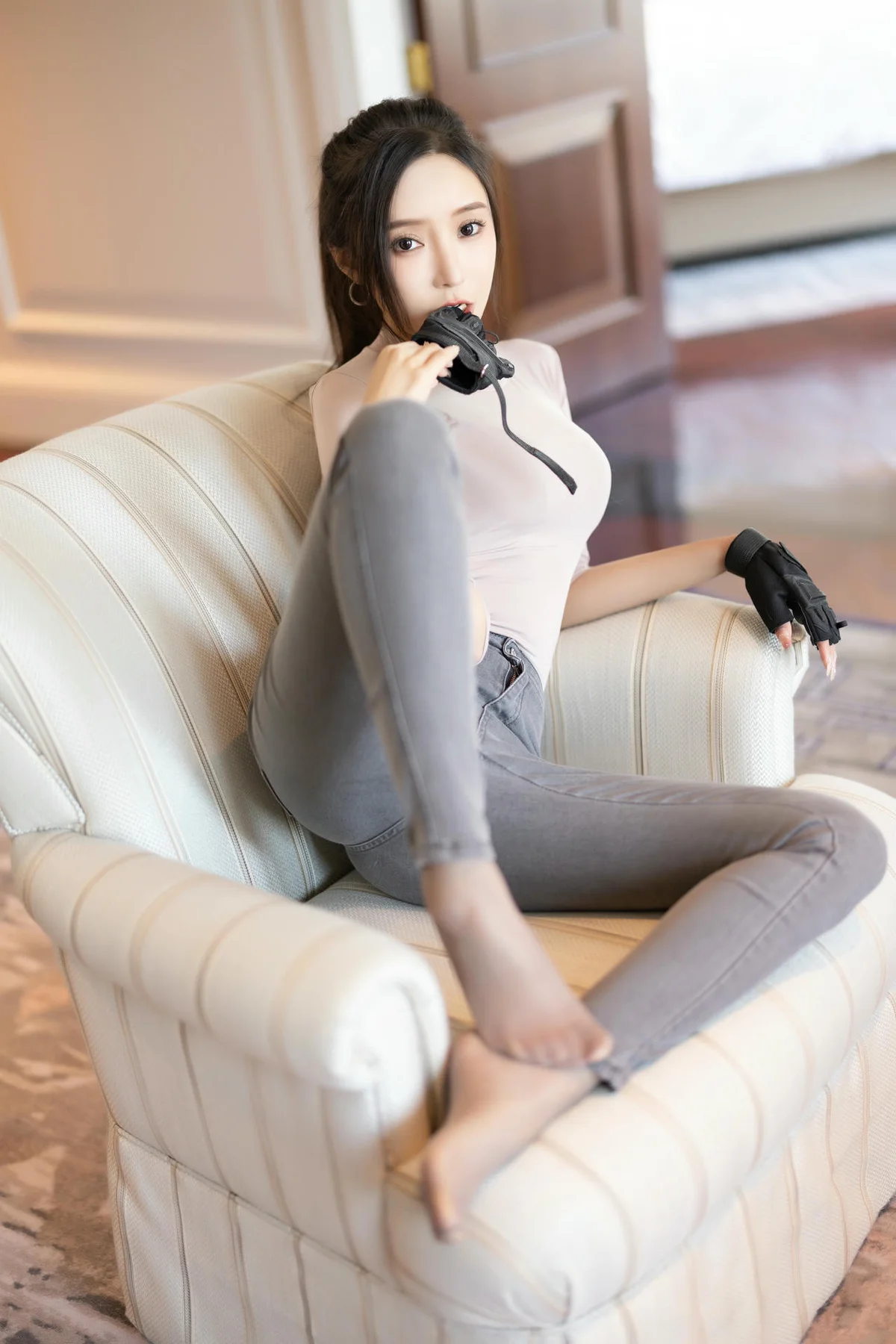 XiuRen 秀人 No.N184 王馨瑶钓鱼主题紧身牛仔裤 - 34
