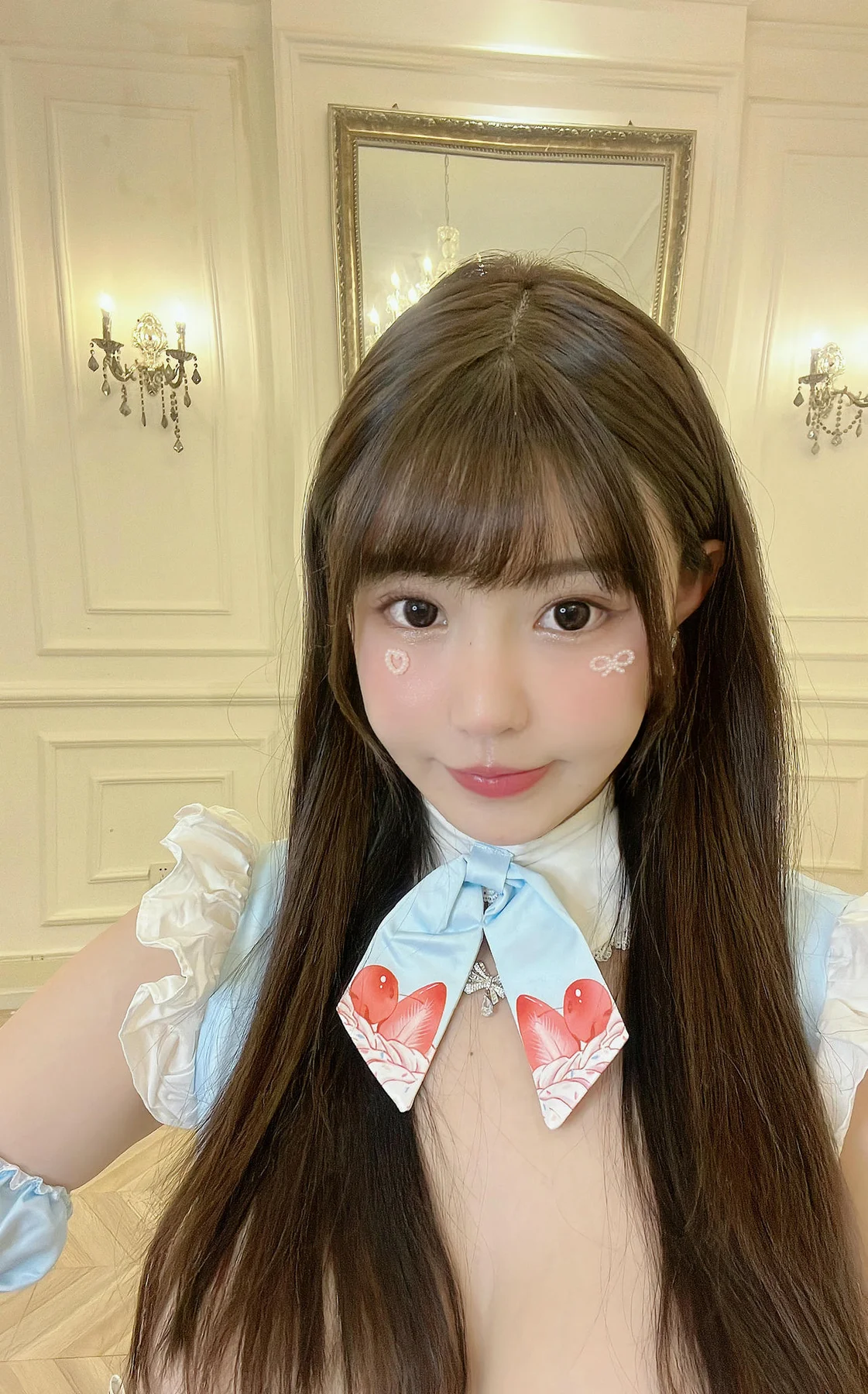 XiuRen 秀人 No.N193 朱可儿童颜巨乳蛋糕裙 - 14
