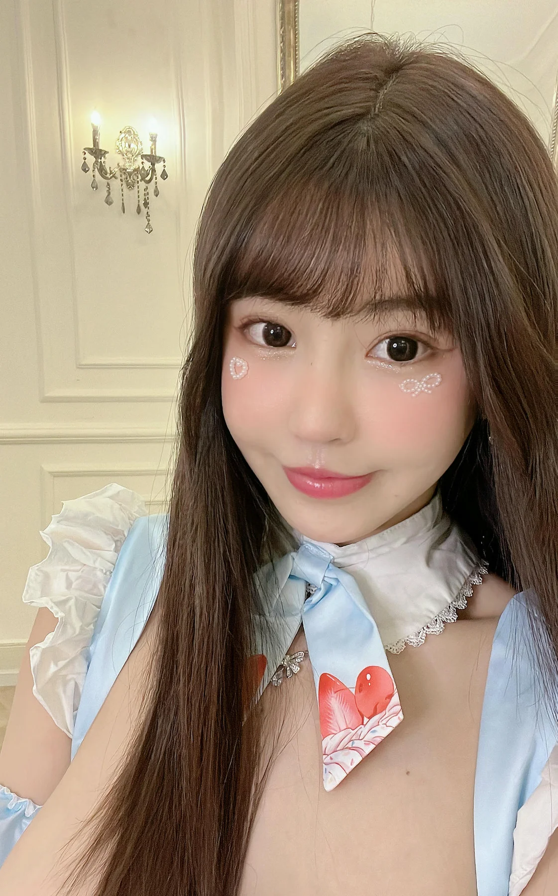 XiuRen 秀人 No.N193 朱可儿童颜巨乳蛋糕裙 - 27