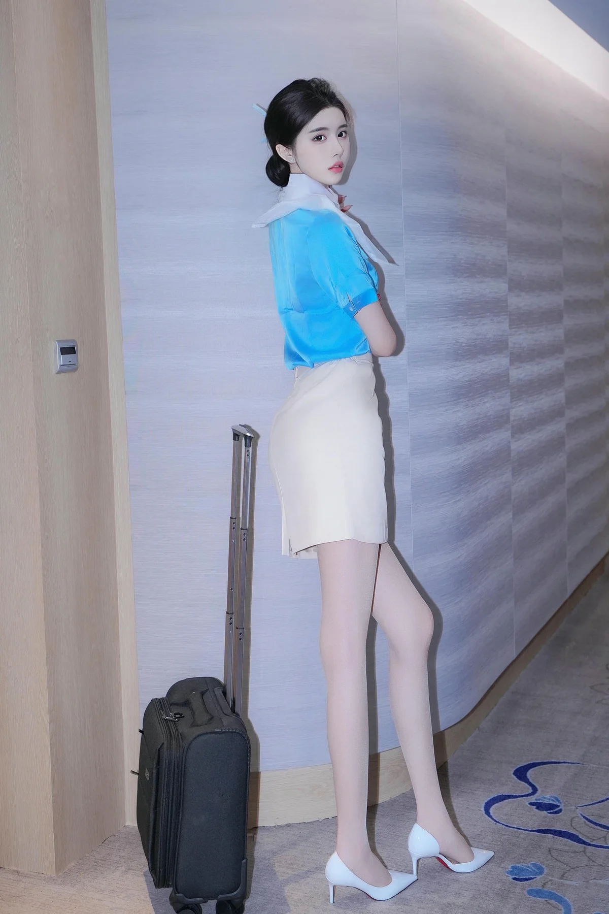 XiuRen 秀人 No.N204 晚苏susu空姐制服套图 - 14