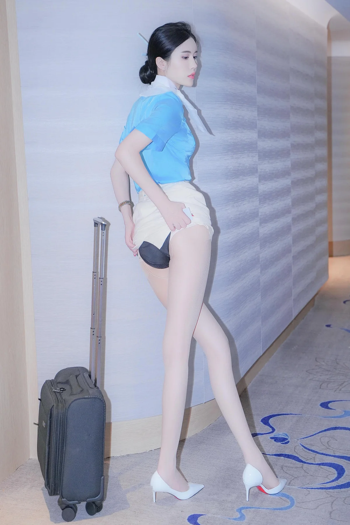 XiuRen 秀人 No.N204 晚苏susu空姐制服套图 - 18