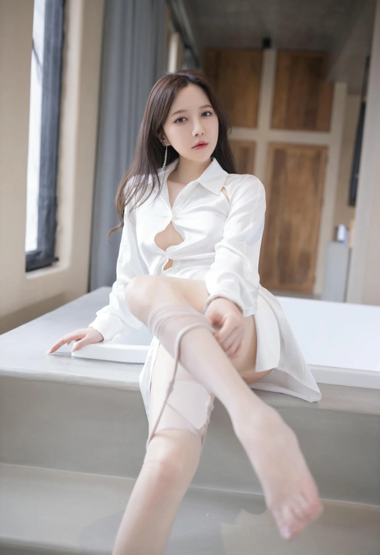 XiuRen 秀人 No.N208 鱼子酱Fish爆乳衬衫玉背 - 100