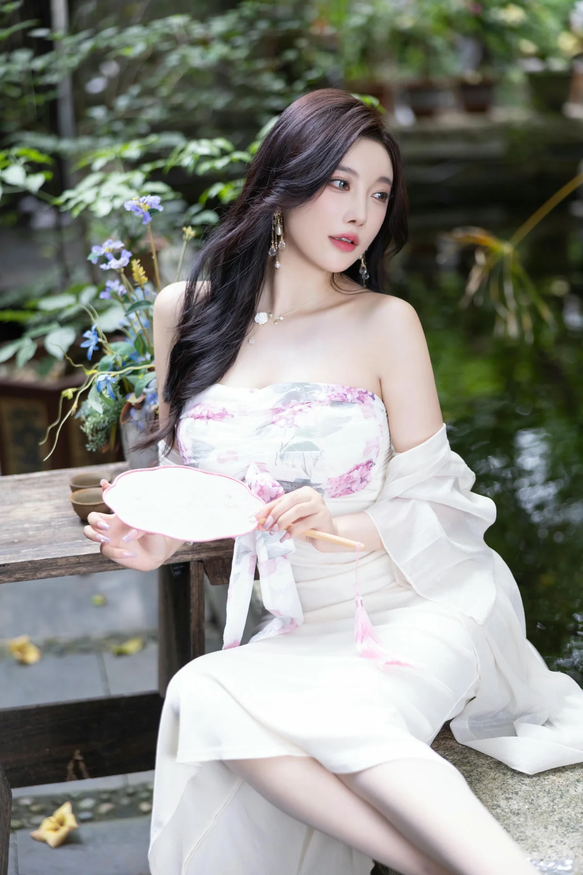 XiuRen 秀人 No.N210 杨晨晨香肩白色丝袜 - 15