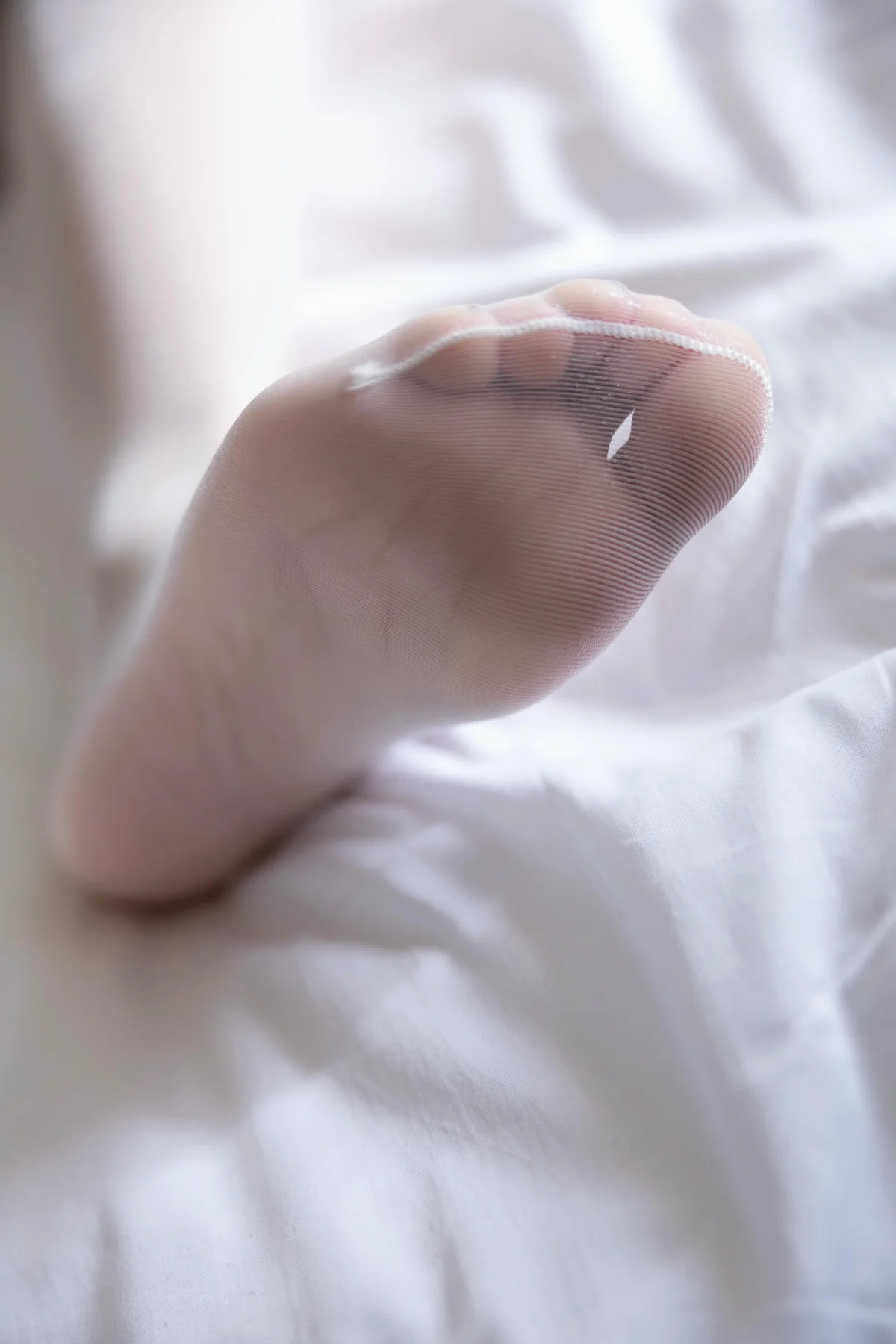 XiuRen 秀人 No.N222 王馨瑶长腿修女白丝 - 56