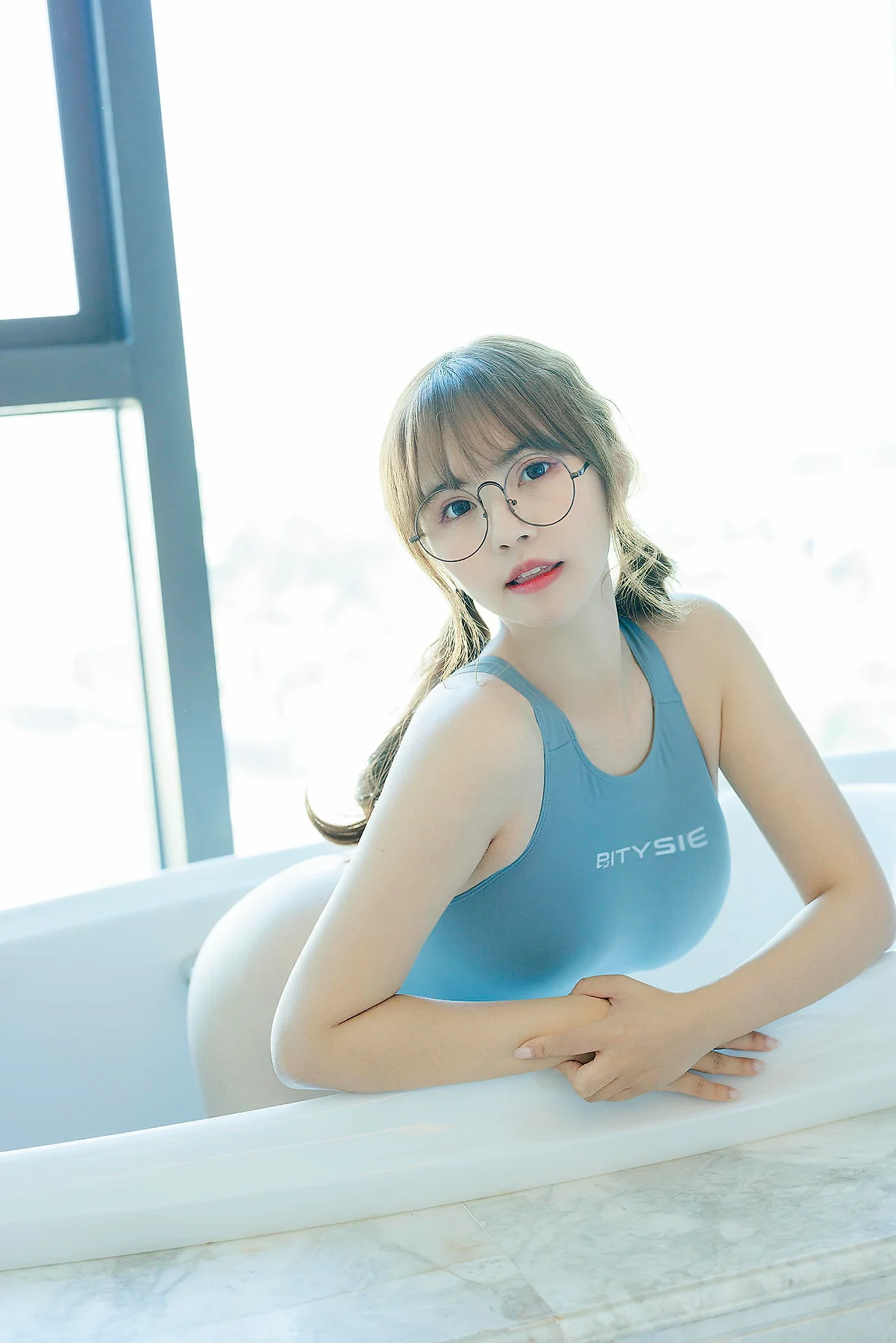 XiuRen 秀人 No.N229 张思允Nice连体衣俏皮少女 - 35