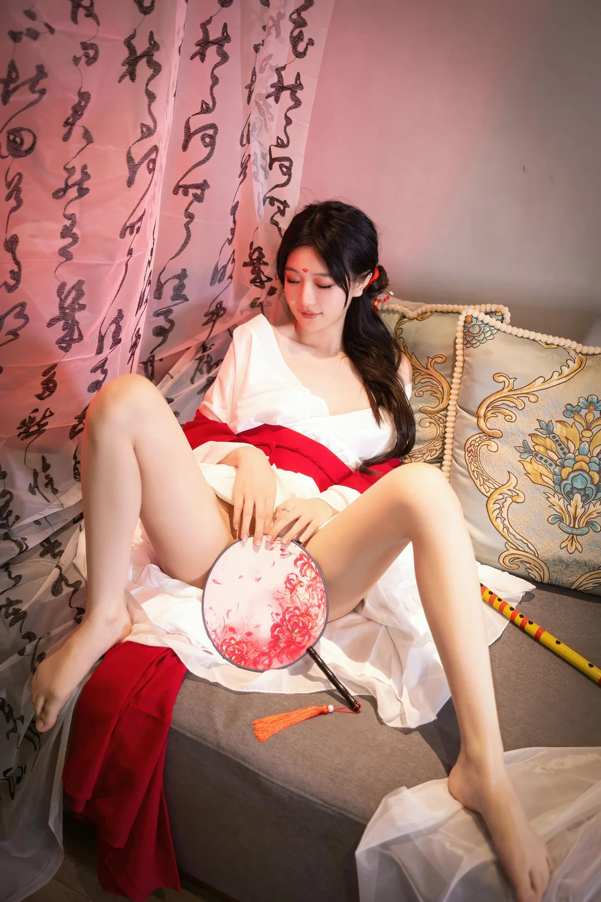 XiuRen 秀人 No.N240 谢小蒽古风制服红袍 - 24