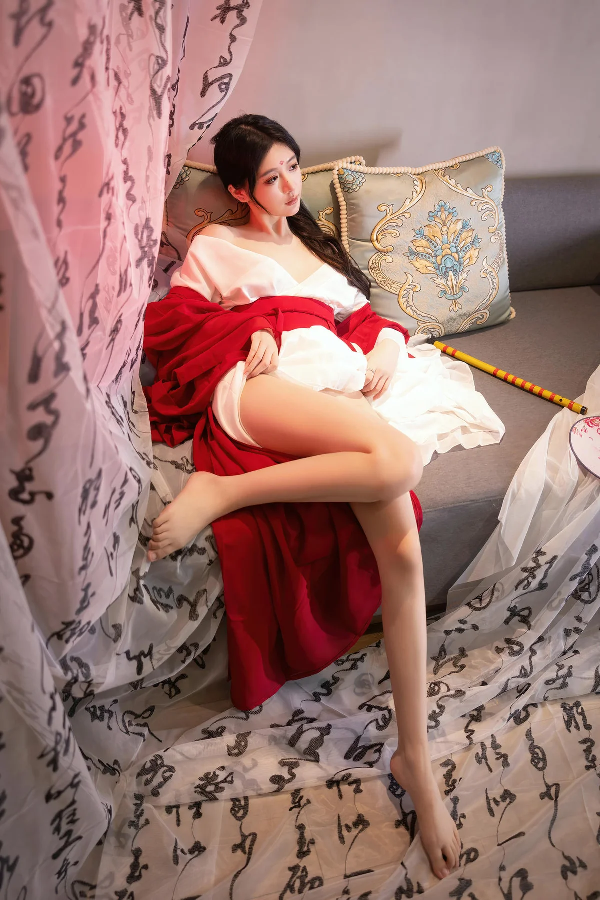 XiuRen 秀人 No.N240 谢小蒽古风制服红袍 - 37