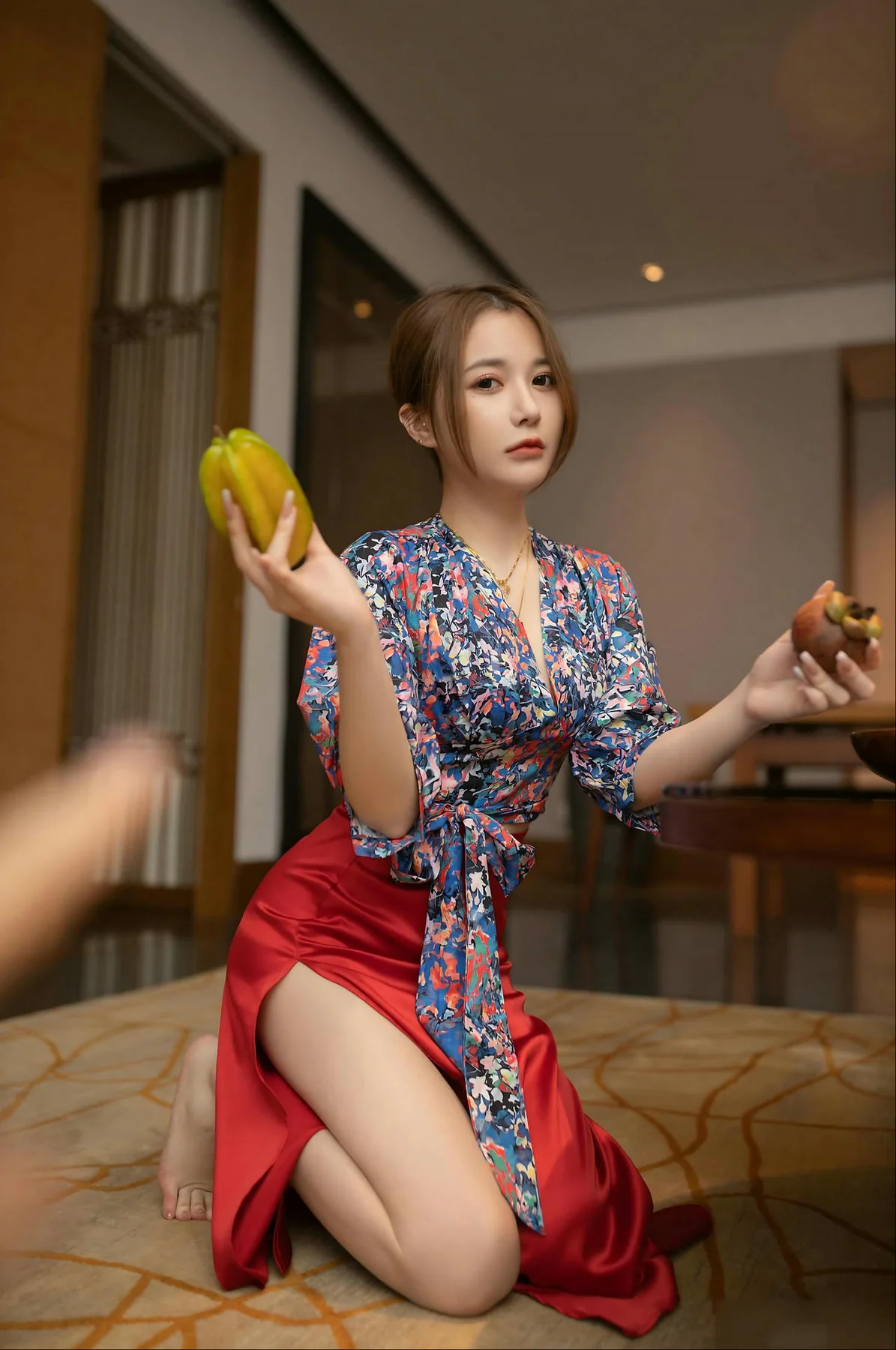 XiuRen 秀人 No.N257 鱼子酱Fish户外红裙长腿 - 21