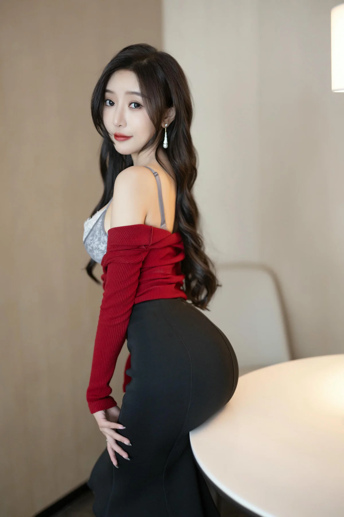 XiuRen 秀人 No.N269 王馨瑶街拍鱼尾裙 - 53