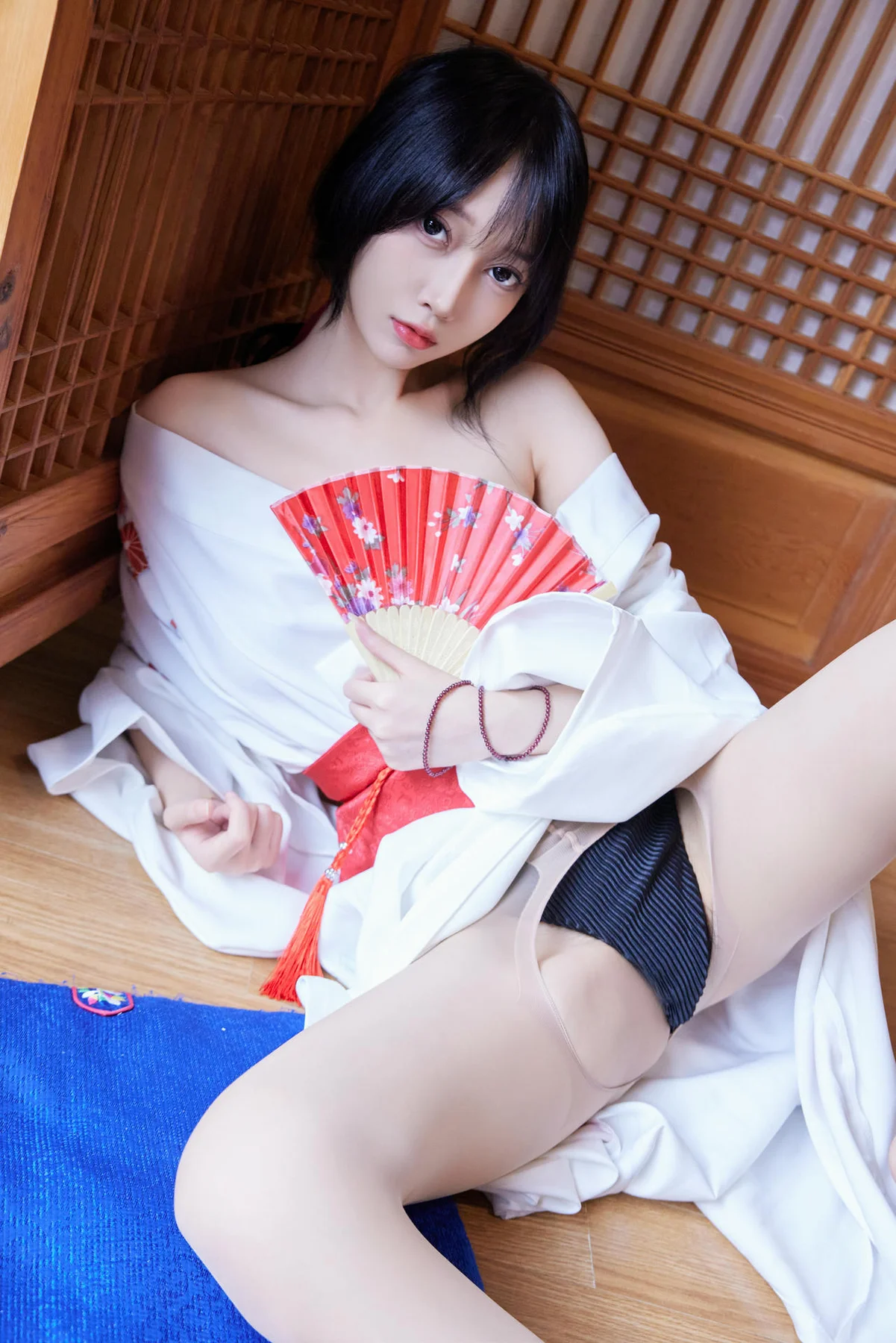 XiuRen 秀人 No.N284 玥儿玥和服制服香肩写真 - 20