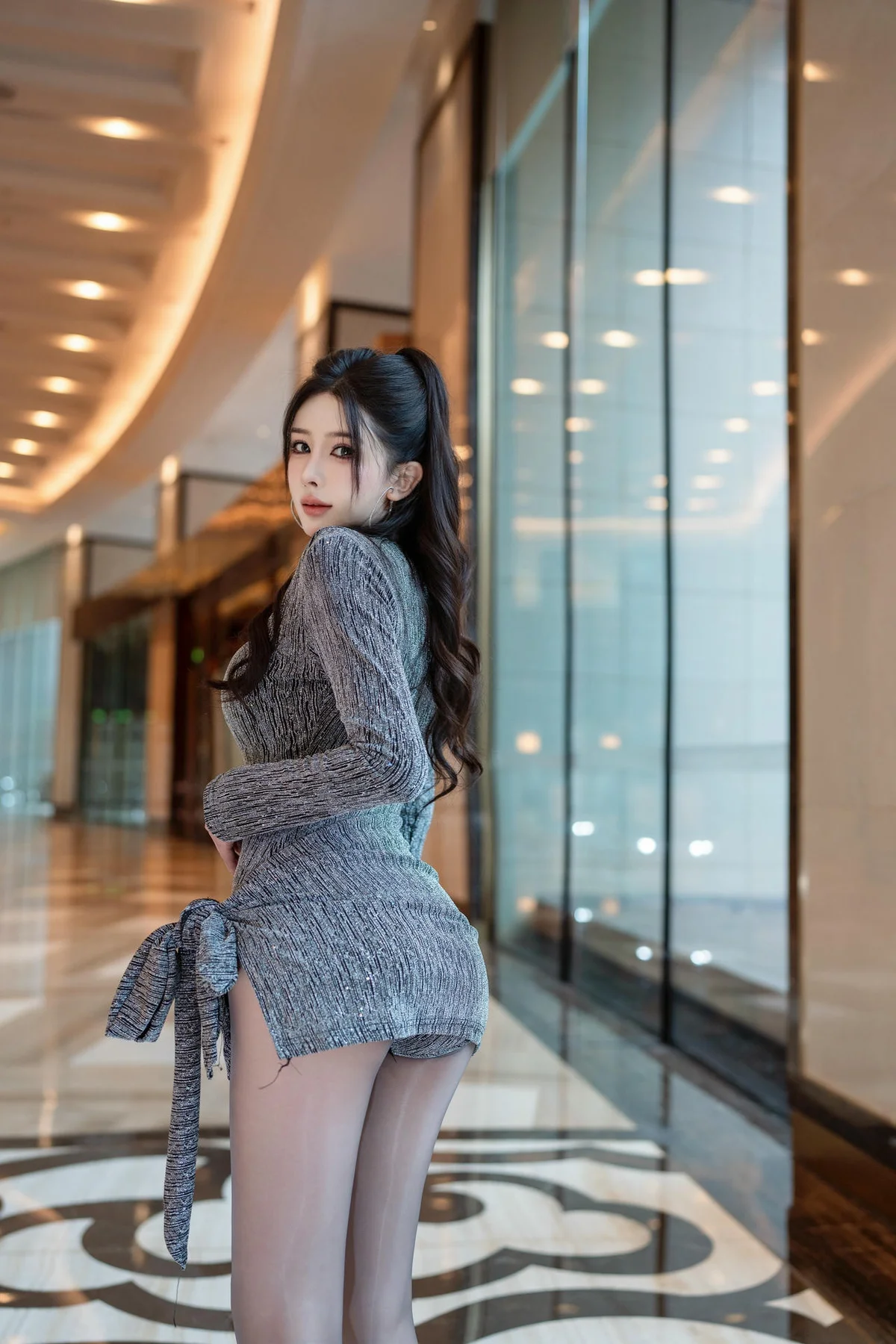 XiuRen 秀人 No.N296 李丽莎香肩黑丝私房 - 13
