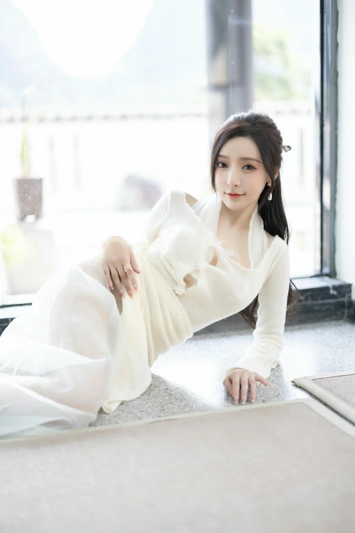 XiuRen 秀人 No.N307 王馨瑶白色长裙气质美女 - 11
