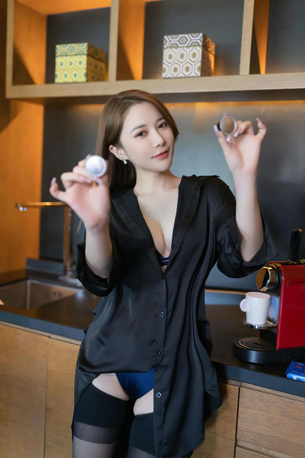 XiuRen 秀人 No.N308 鱼子酱Fish丝绸衬衫吊袜 - 27