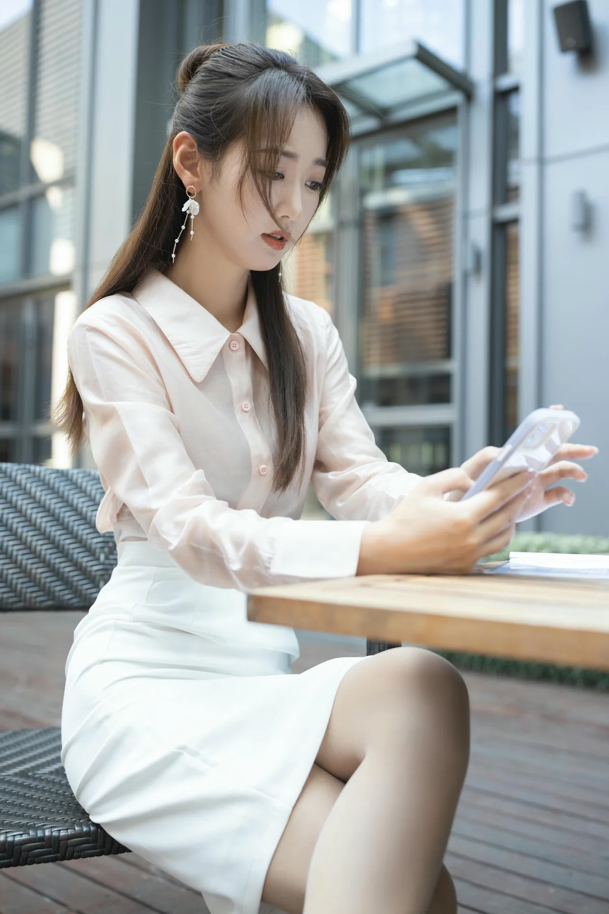 XiuRen 秀人 No.N310 唐安琪办公ol制服写真 - 24