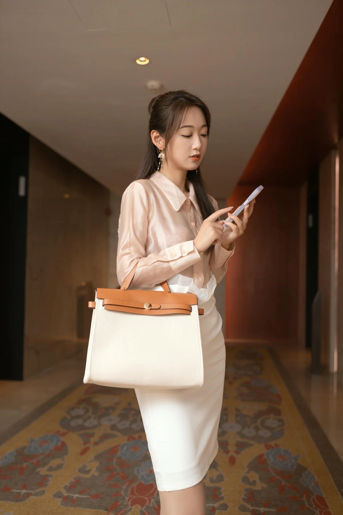 XiuRen 秀人 No.N310 唐安琪办公ol制服写真 - 40