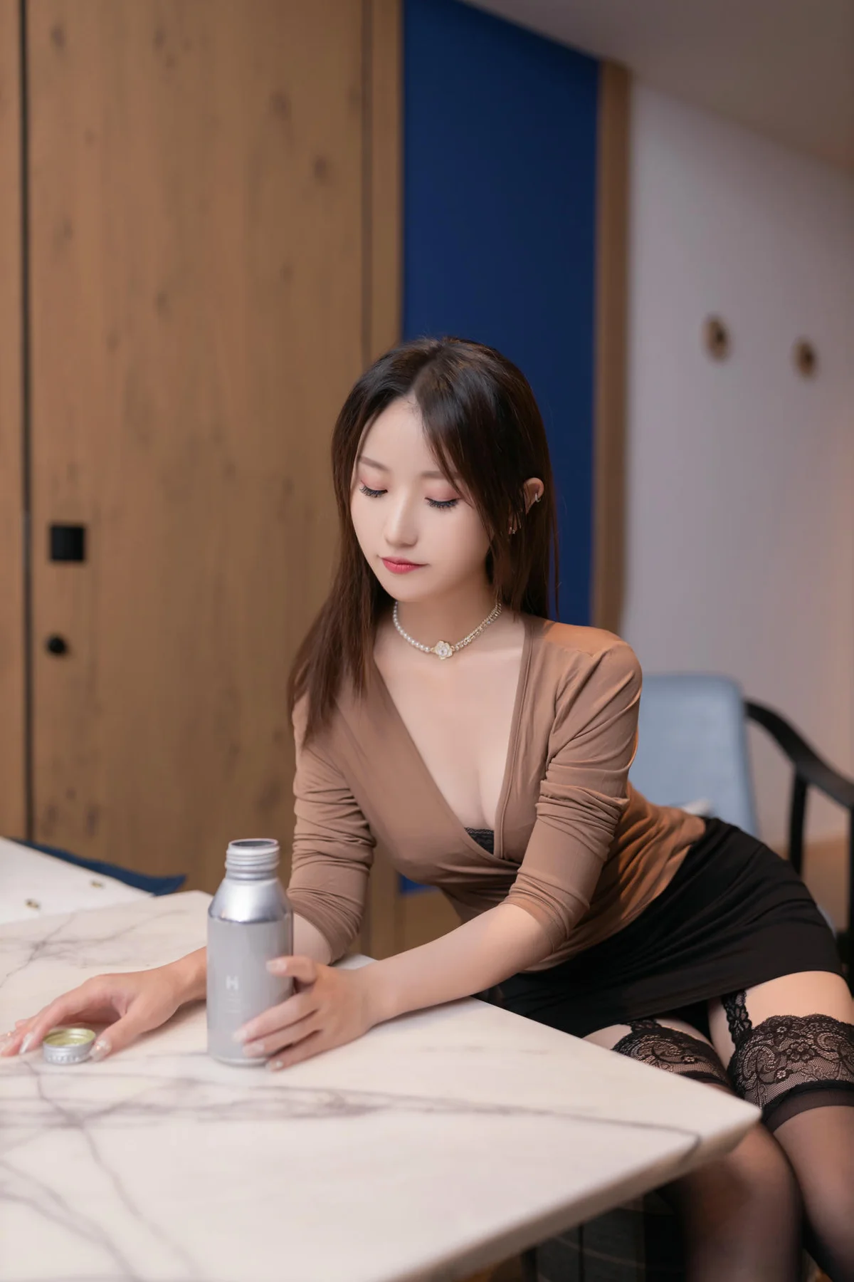 XiuRen 秀人 No.N313 杏子黑丝吊袜美腿 - 20