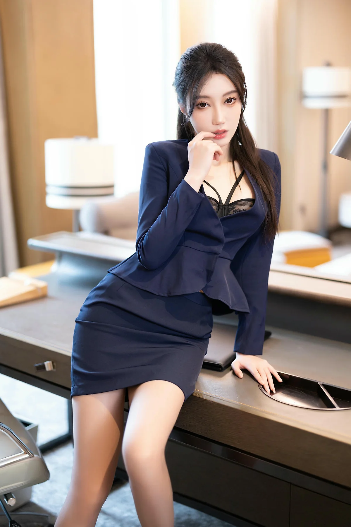 XiuRen 秀人 No.N324 玥儿玥OL秘书制服 - 15