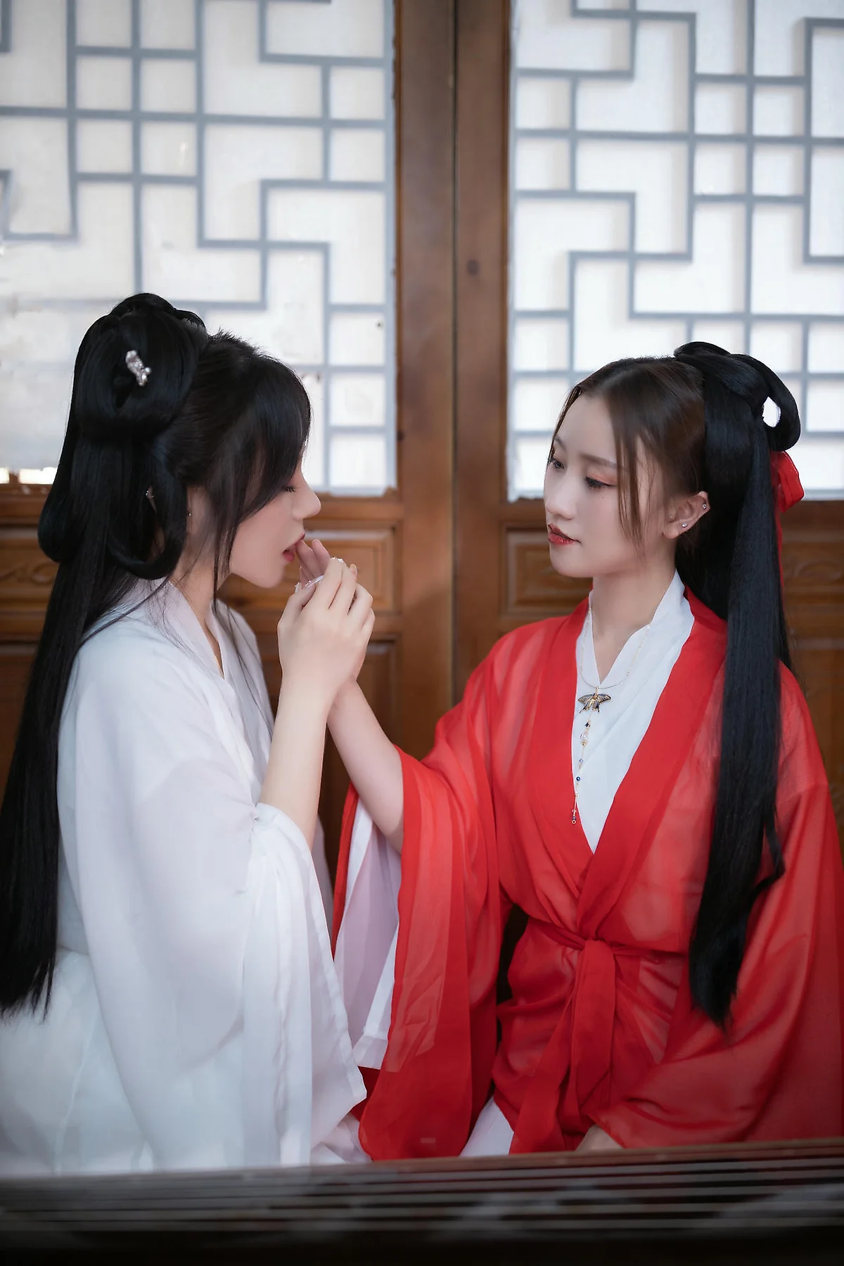 XiuRen 秀人 No.N336 鱼子酱Fish双人古装写真 - 135