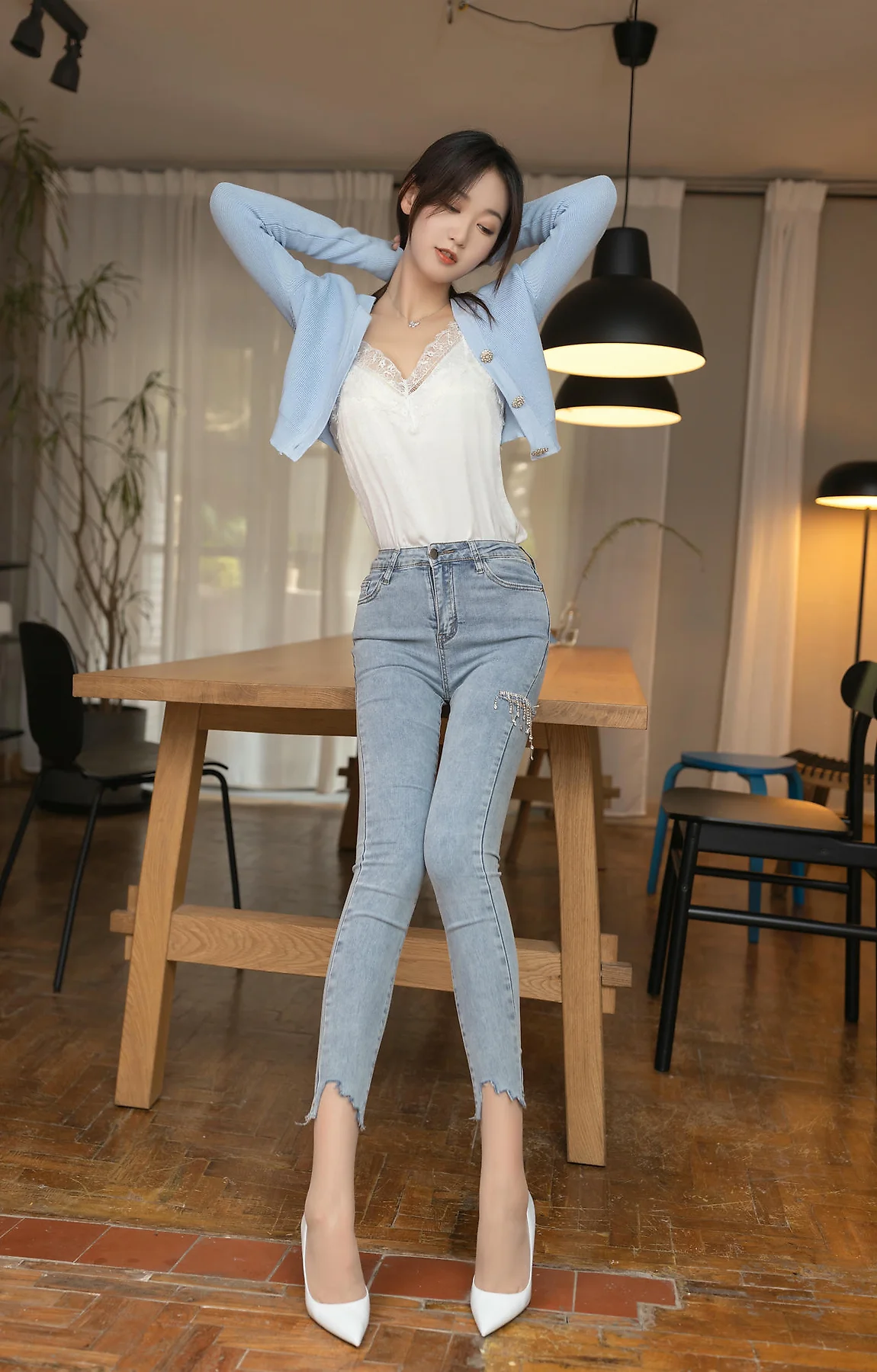 XiuRen 秀人 No.N353 唐安琪长腿牛仔裤女神写真 - 28