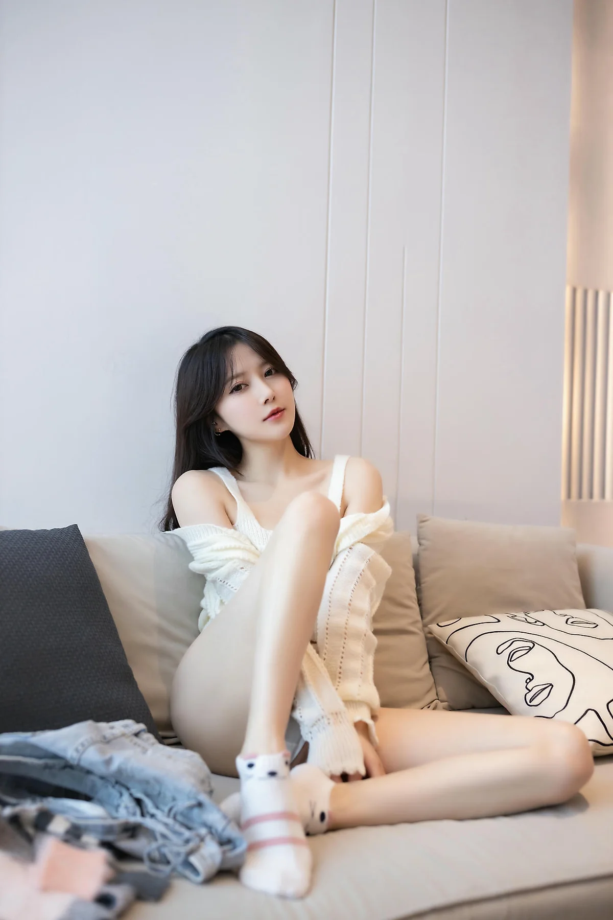XiuRen 秀人 No.N364 鱼子酱Fish美腿牛仔短裤女神 - 14