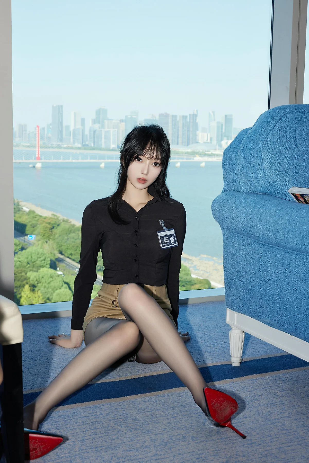 XiuRen 秀人 No.N367 玥儿玥黑丝红带玉体 - 17