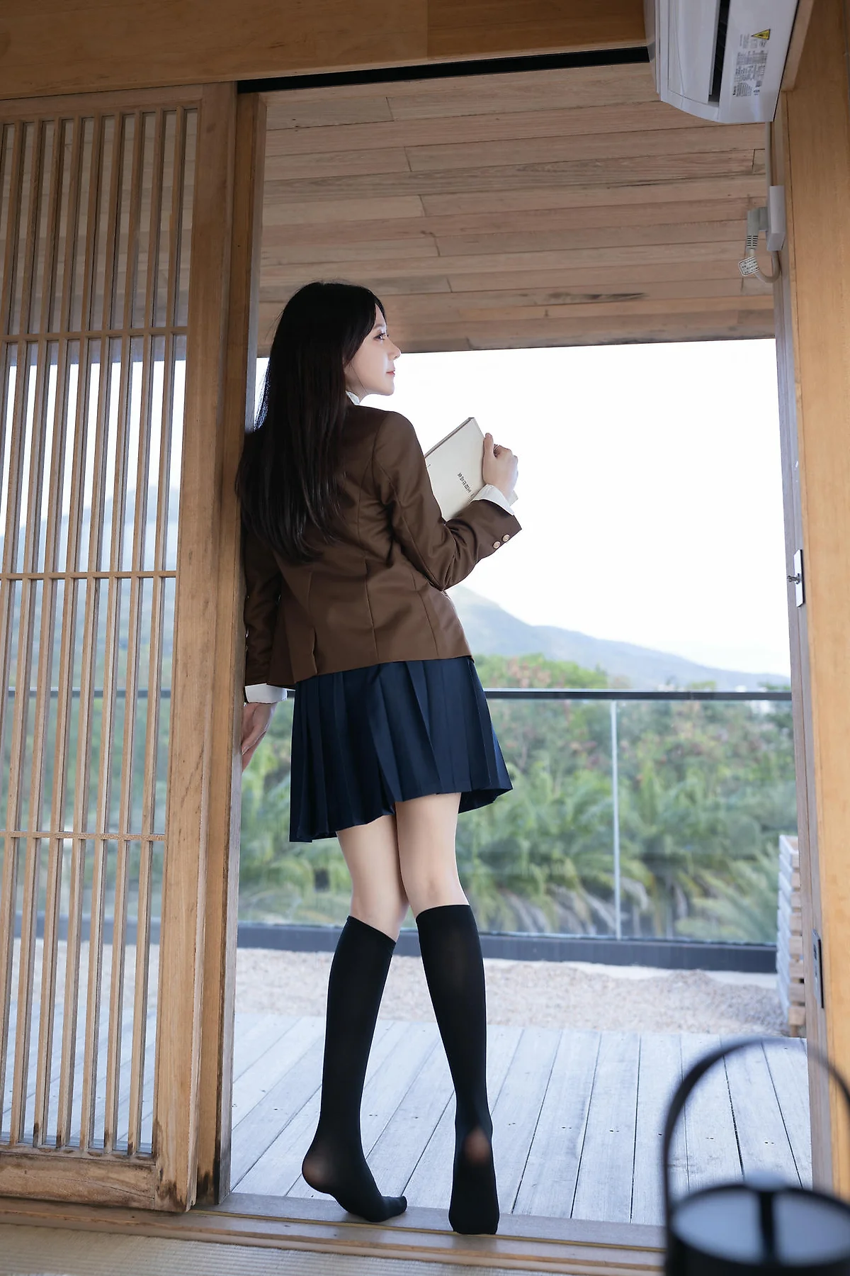 XiuRen 秀人 No.N373 鱼子酱Fish超短jk裙学生美女 - 11