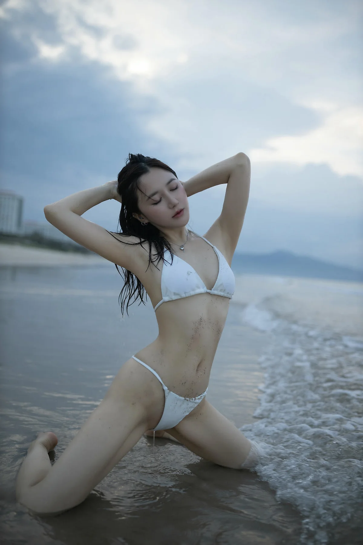 XiuRen 秀人 No.N390 鱼子酱Fish沙滩白色比基尼写真 - 73