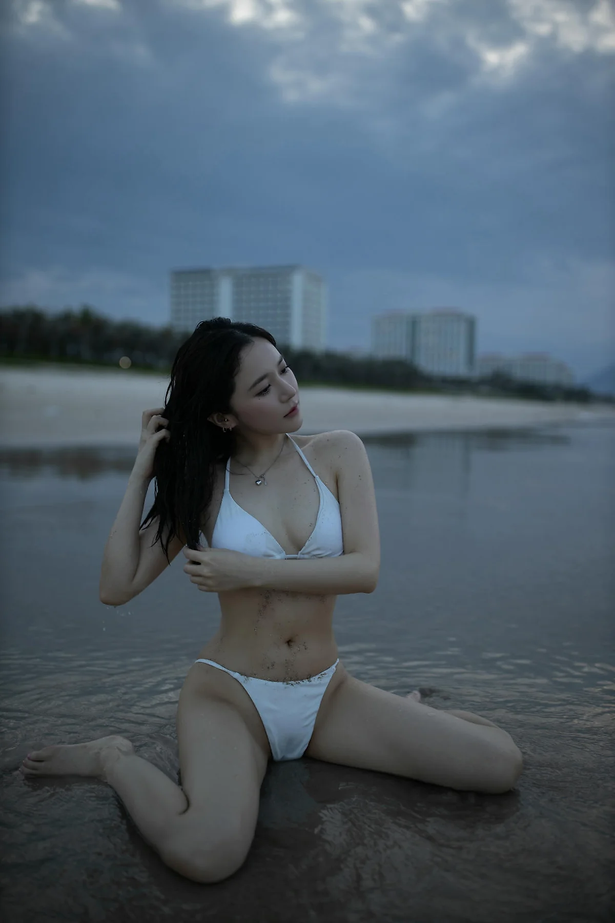XiuRen 秀人 No.N390 鱼子酱Fish沙滩白色比基尼写真 - 79