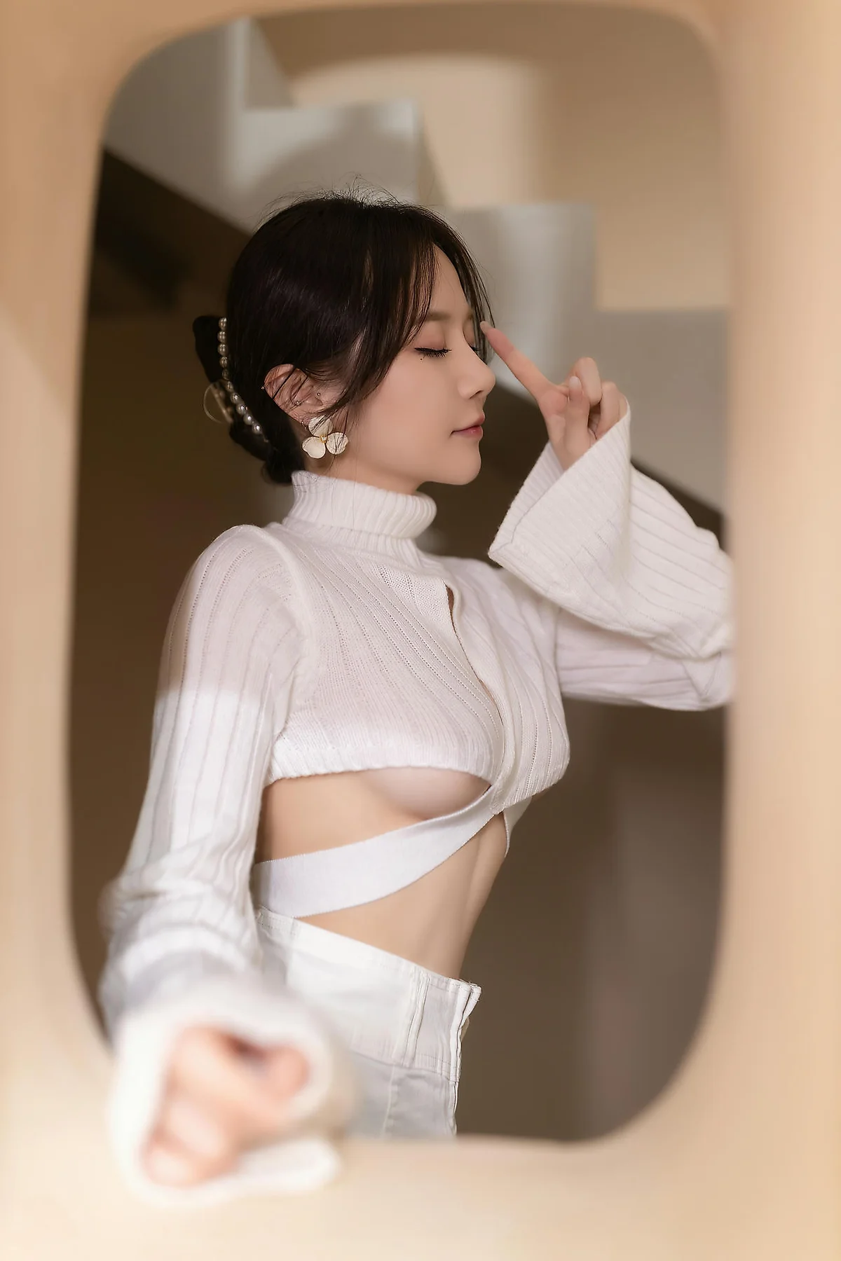 XiuRen 秀人 No.N404 鱼子酱Fish爆乳短裙白丝写真 - 17
