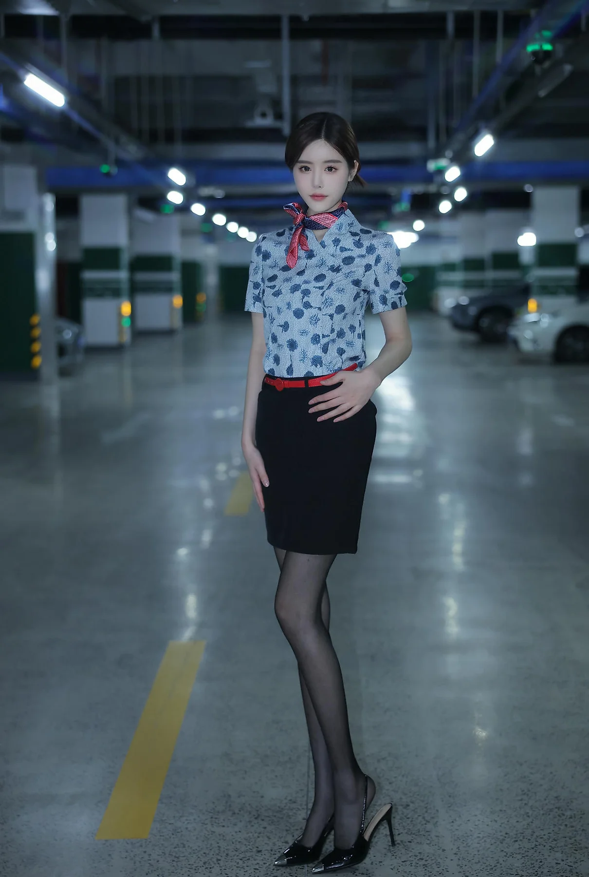 XiuRen 秀人 No.N410 晚苏susu性感空姐制服丝袜 - 40