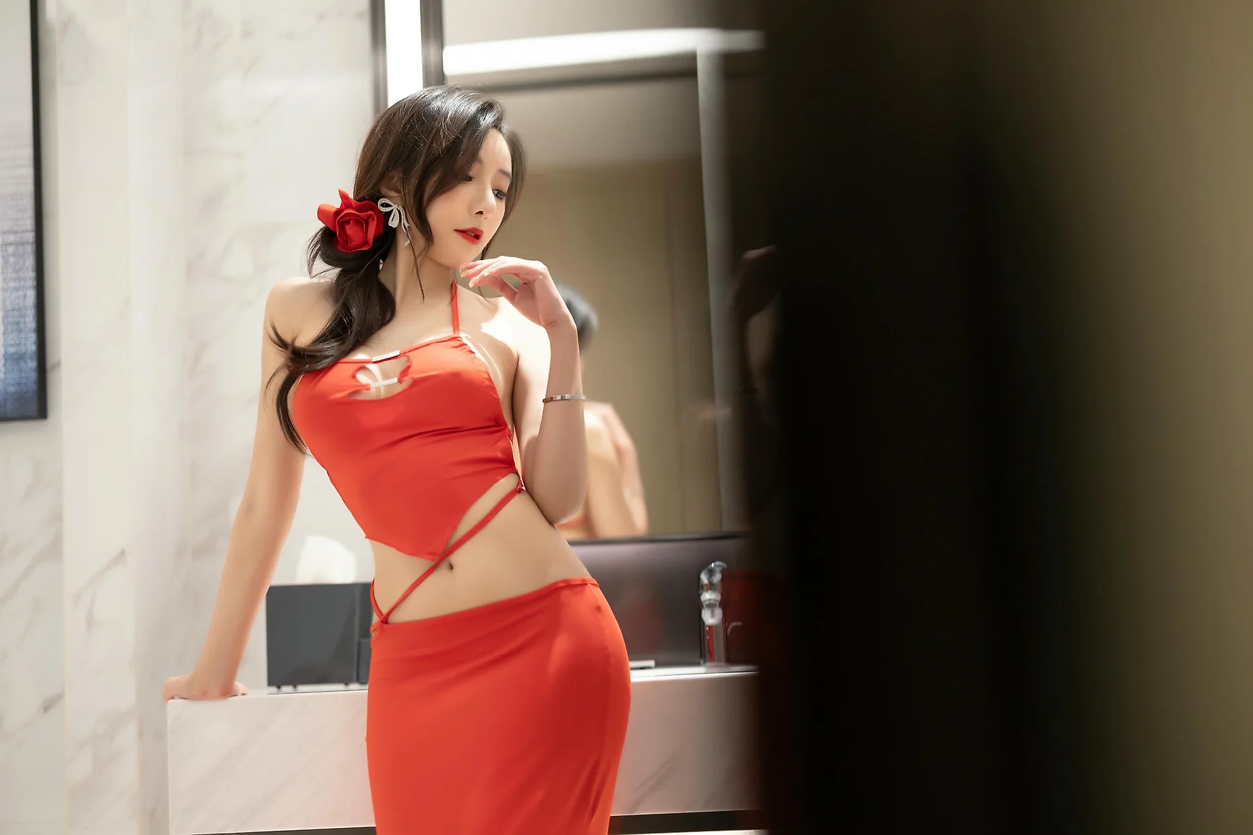 XiuRen 秀人 No.N428 王馨瑶红色裙子透视情趣 - 15