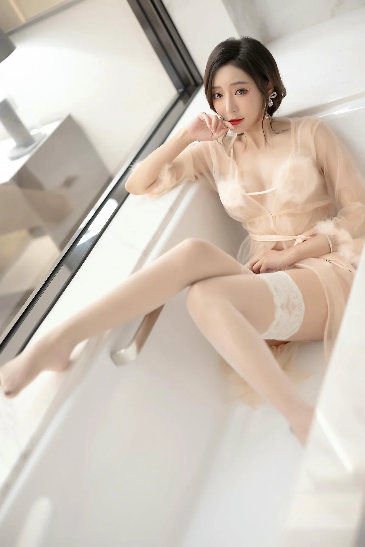 XiuRen 秀人 No.N428 王馨瑶红色裙子透视情趣 - 43