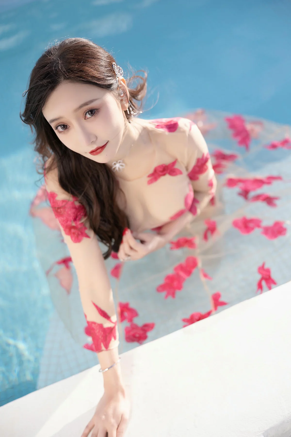 XiuRen 秀人 No.N448 王馨瑶透视服饰情趣写真 - 41