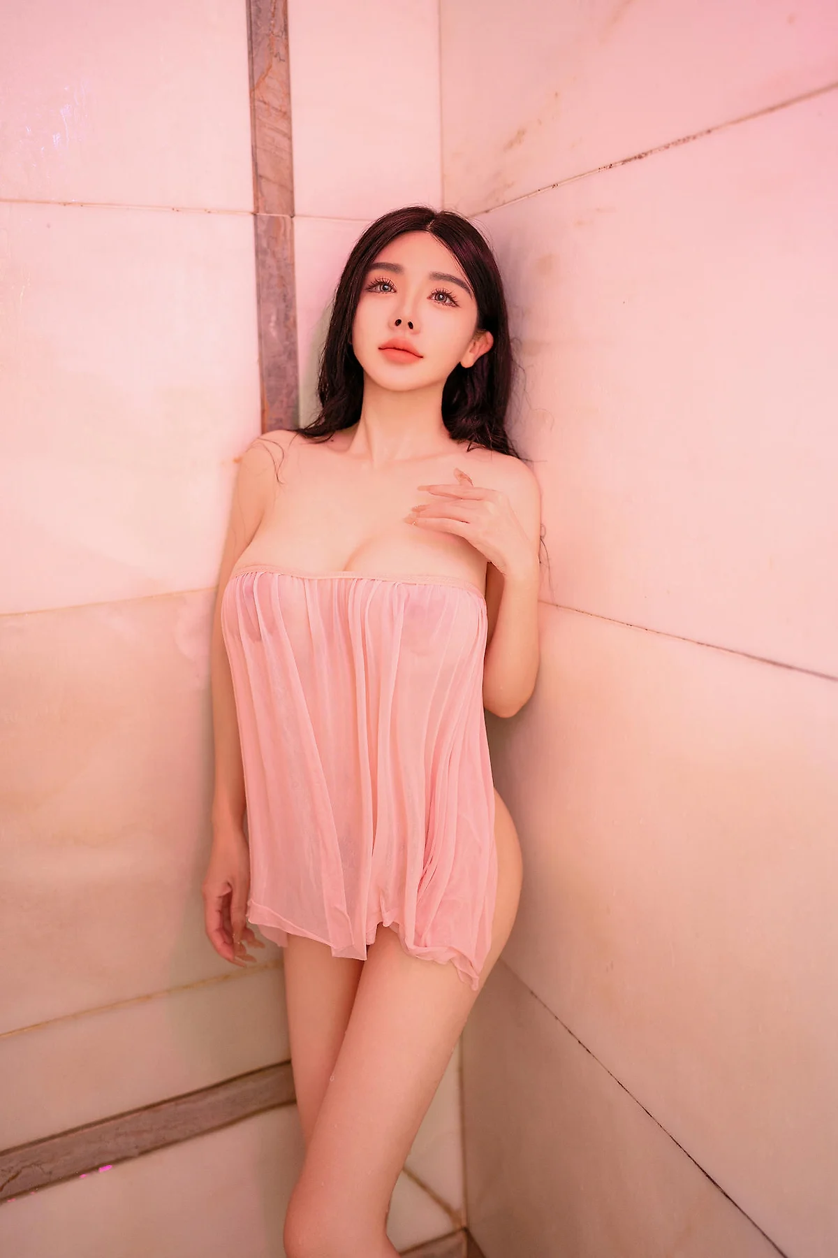 XiuRen 秀人 No.N472 潘娇娇粉色翘臀爆乳 - 32
