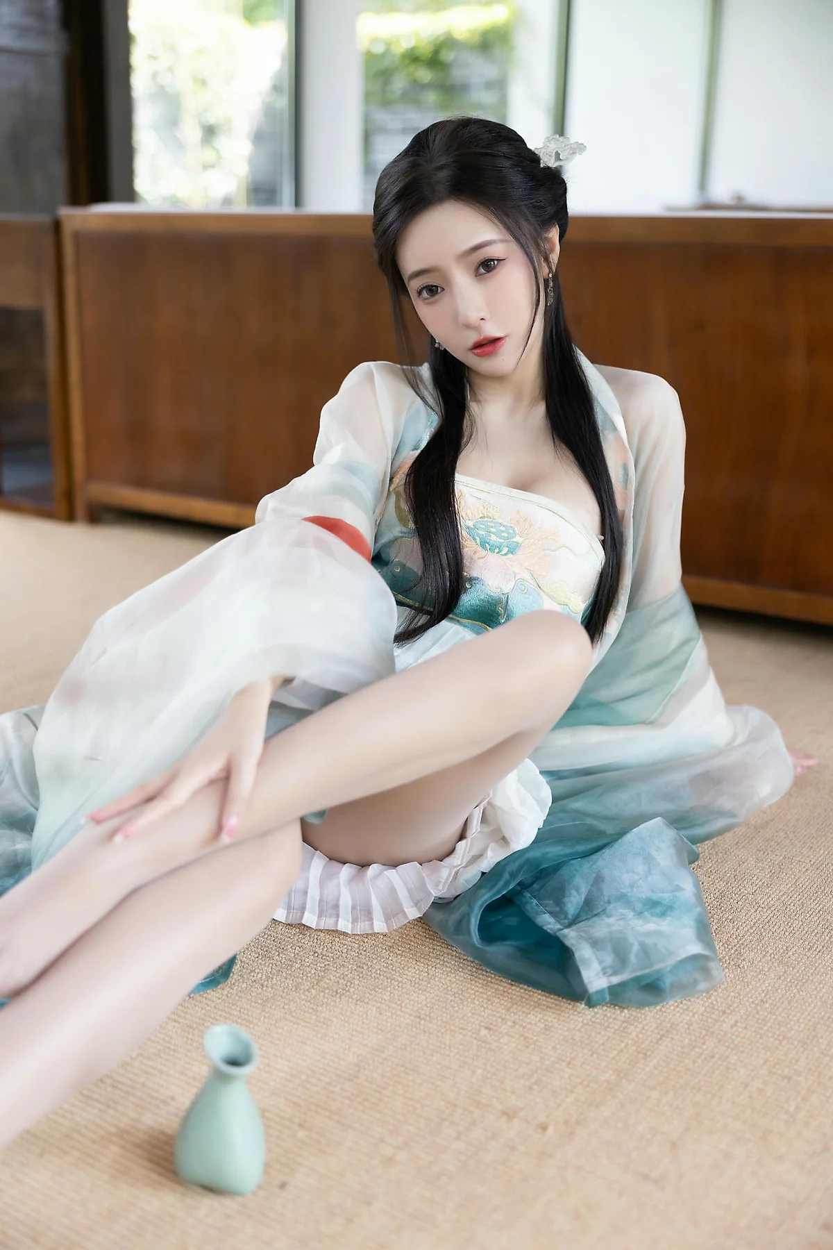 XiuRen 秀人 No.N473 王馨瑶古装瀑布主题写真 - 57