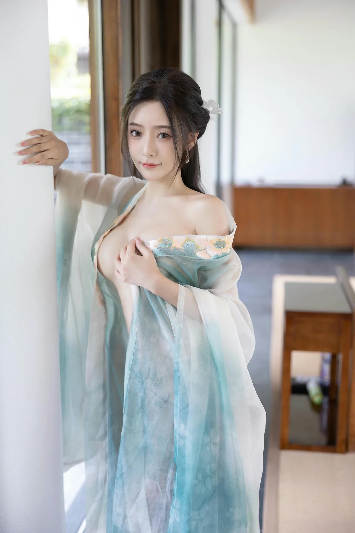 XiuRen 秀人 No.N473 王馨瑶古装瀑布主题写真 - 102