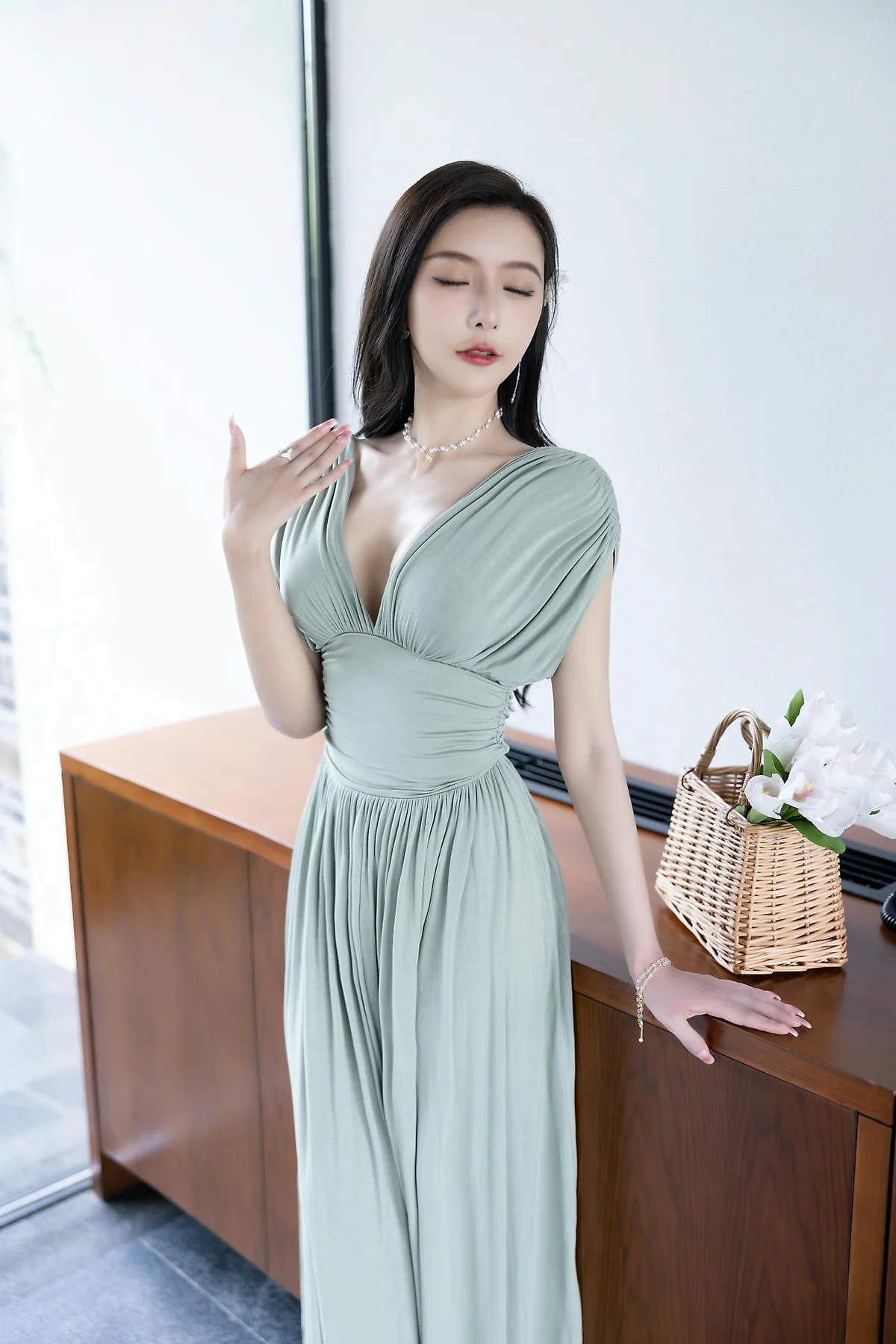 XiuRen 秀人 No.N479 王馨瑶白色泳衣比基尼 - 23